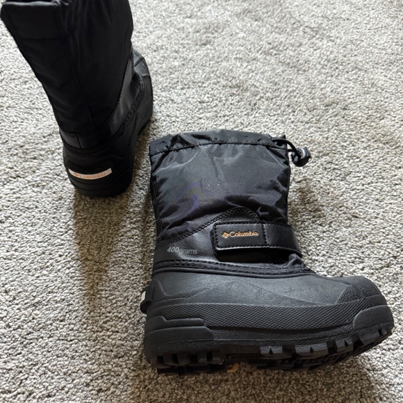 Columbia snow boots - Picture 3 of 3